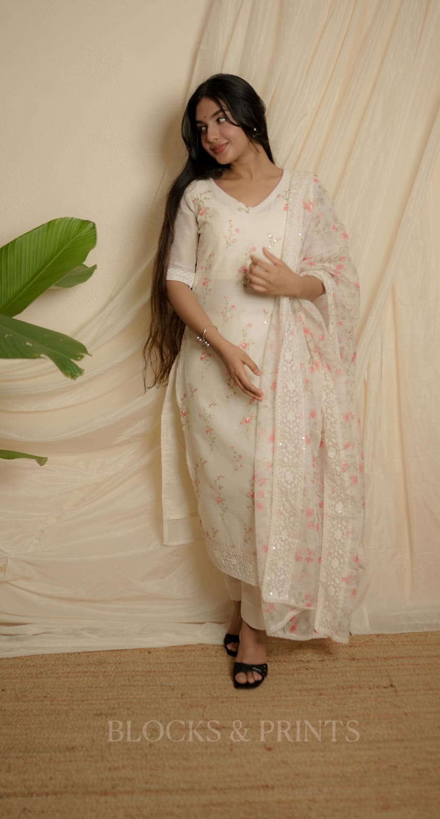 RS.900/- (50%Off on MRP Rs.1800/-) (Code - 1963 BK)