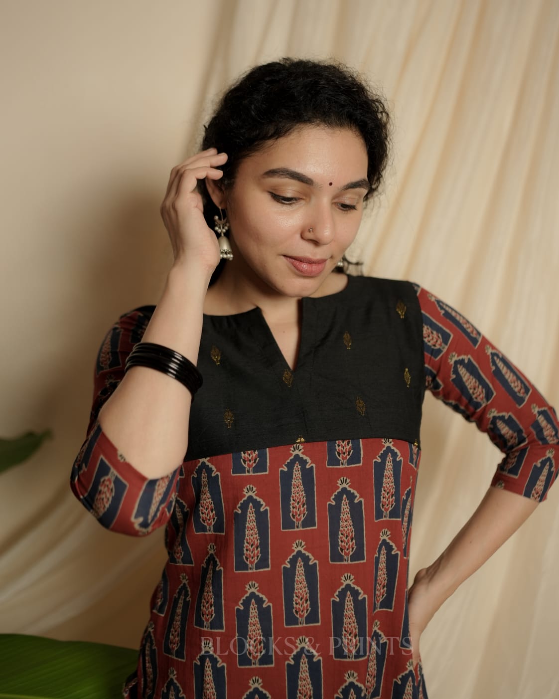 RS.440/- (50%Off on MRP Rs.880/-) (Code - 1969 BK)