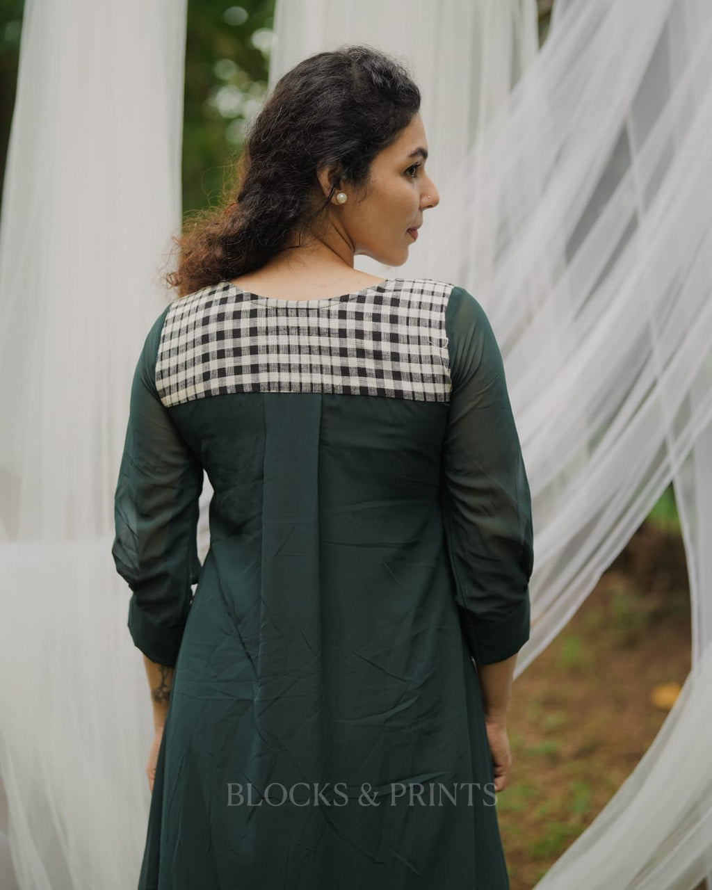 RS.700/- (50%Off on MRP Rs.1400/-)(Code - 1990 BK)