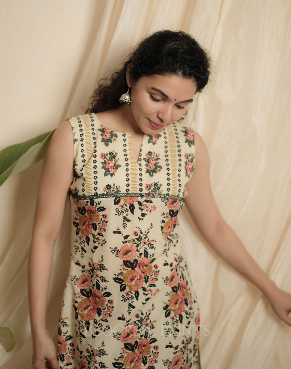 RS.440/- (50%Off on MRP Rs.880/-) (Code - 1972 BK)