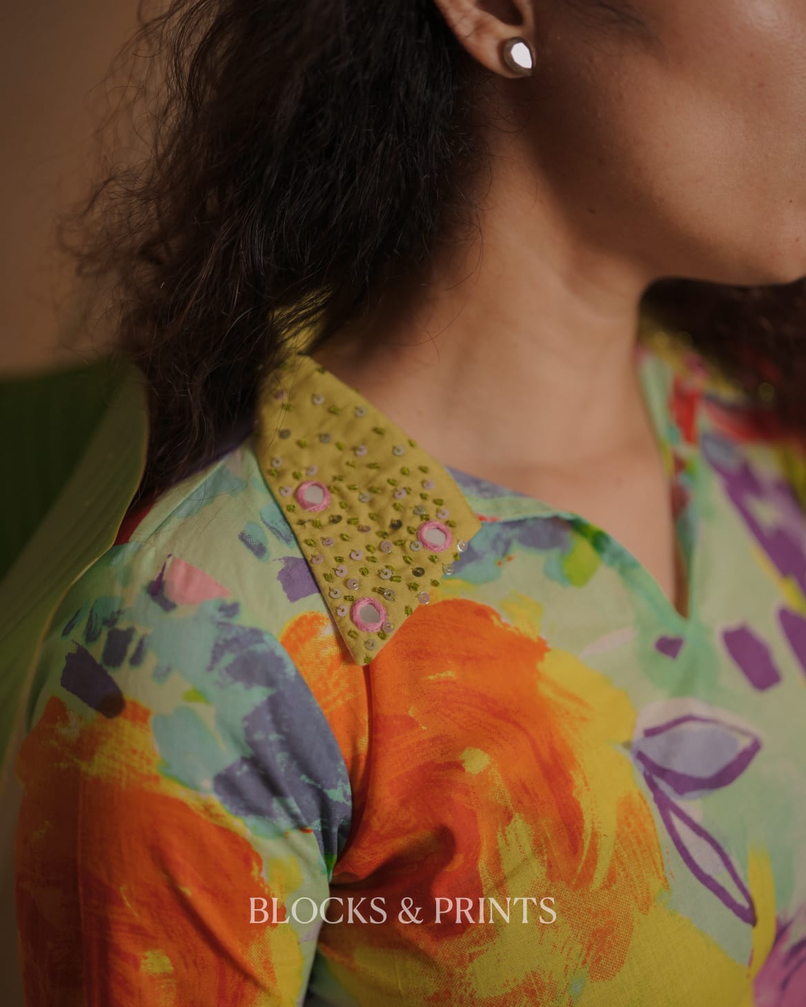 RS.700/- (50%Off on MRP Rs.1400/-) (Code - 1977 BK)