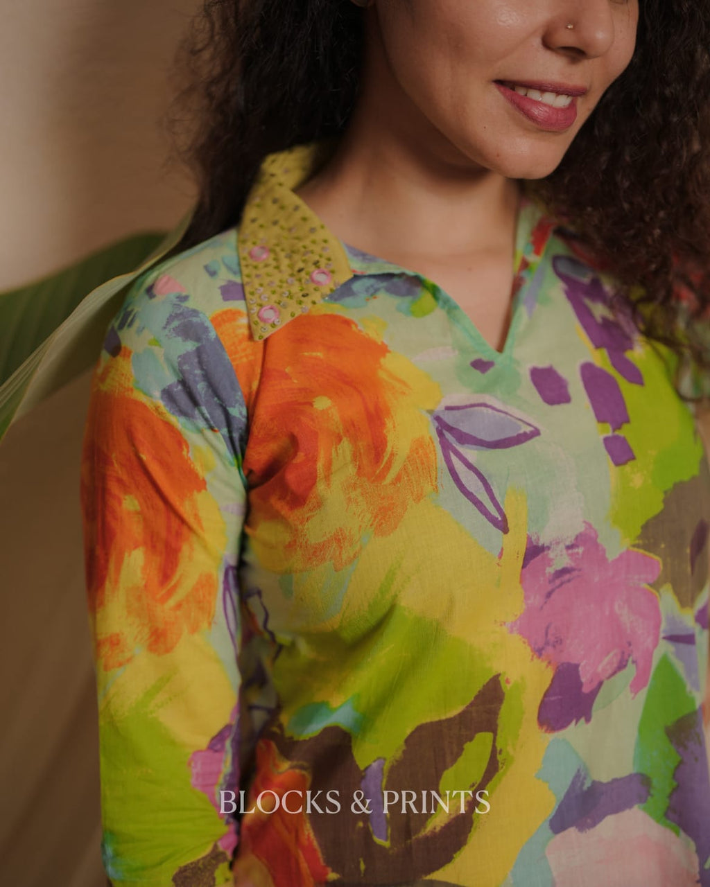 RS.700/- (50%Off on MRP Rs.1400/-) (Code - 1977 BK)