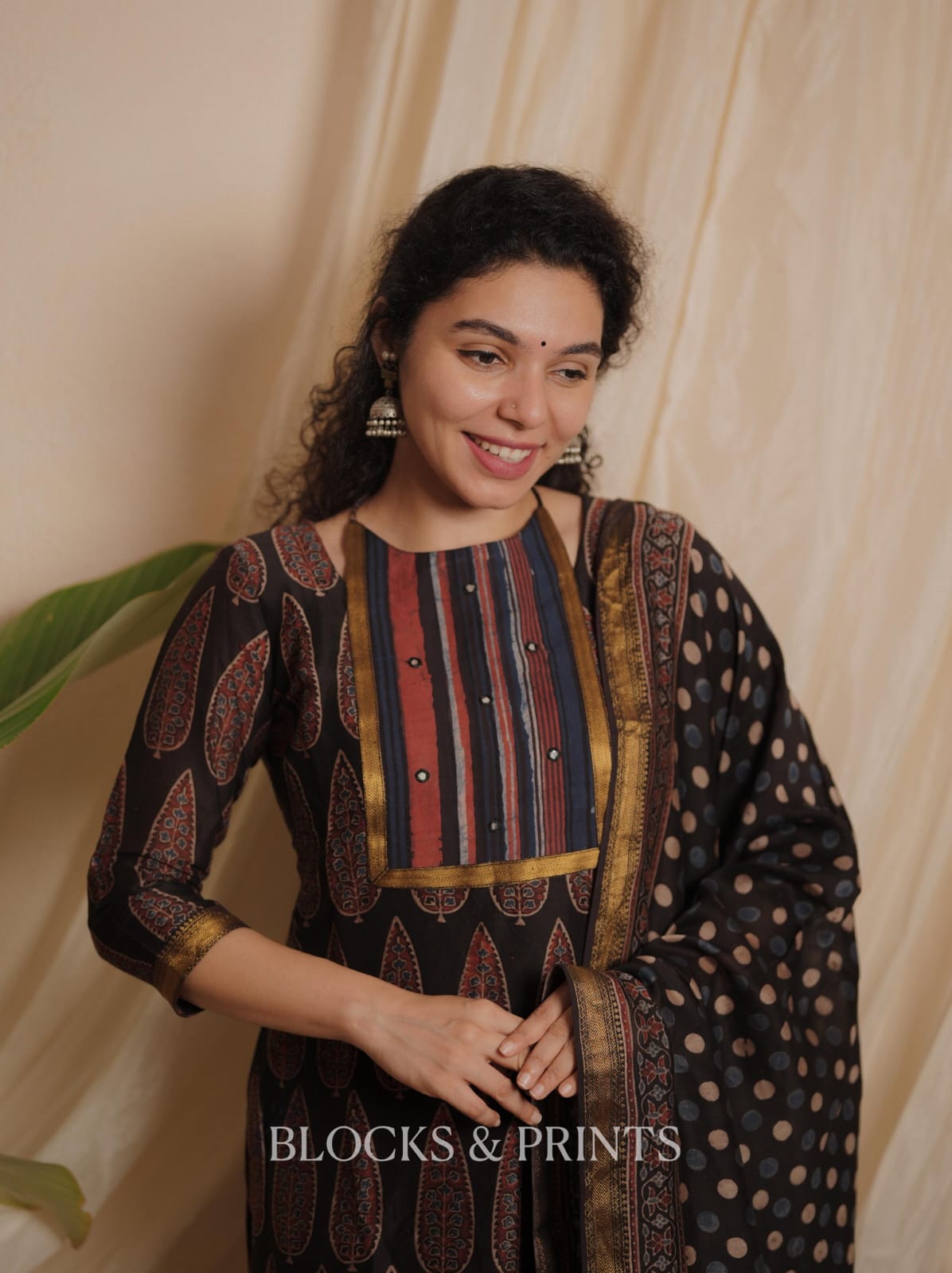 Designer Kurthi & Dupatta Set (Code - 1997 BK)