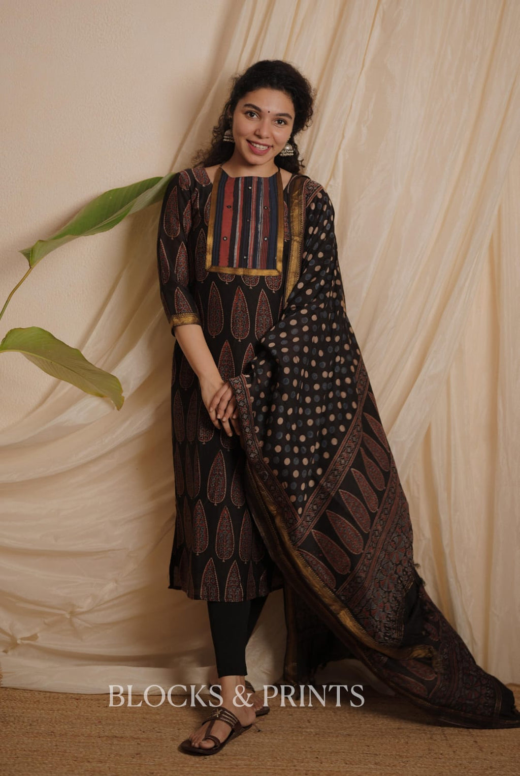 Designer Kurthi & Dupatta Set (Code - 1997 BK)
