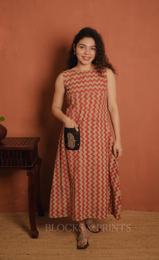 RS.640/- (50%Off on MRP Rs.1280/-) (Code - 1958 BK)