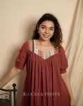 RS .600/- (50% Off on MRP Rs.1200/-) (Code - 2031 BK)