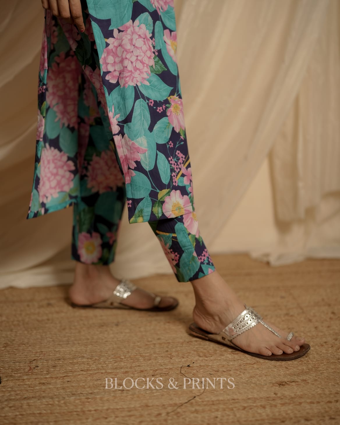 Co-ord Set (Code - 2033 BK)