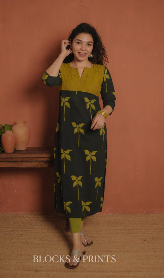 Designer Kurthi (Code - 2059 BK)