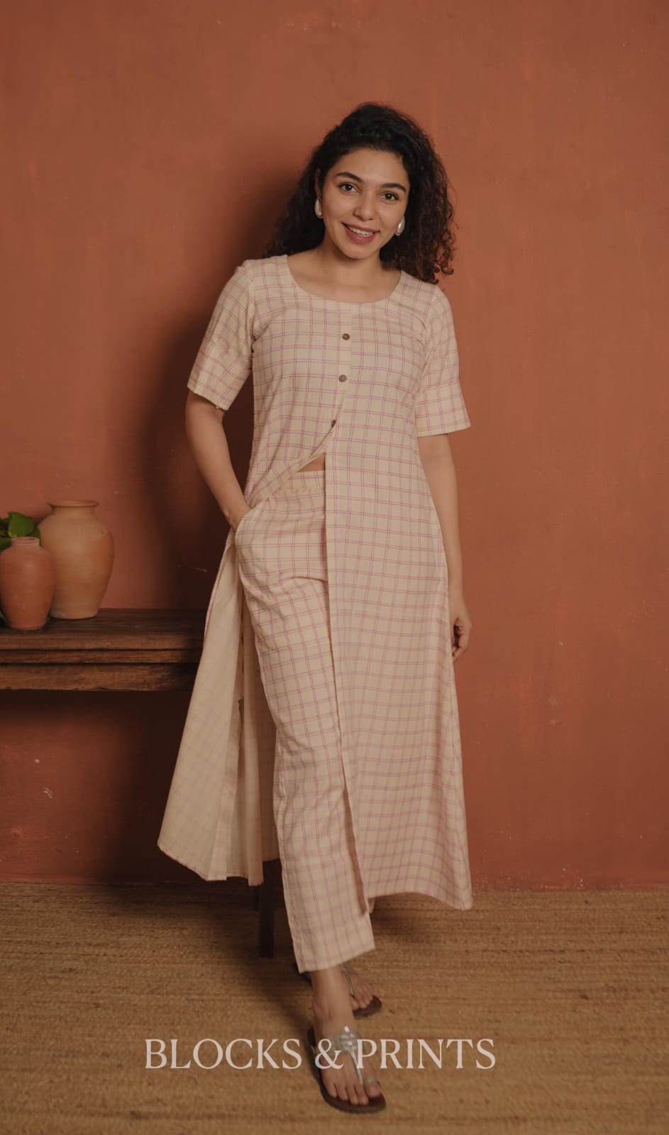 RS .750/- (50% Off on MRP Rs.1500/-) (Code - 2053 BK)