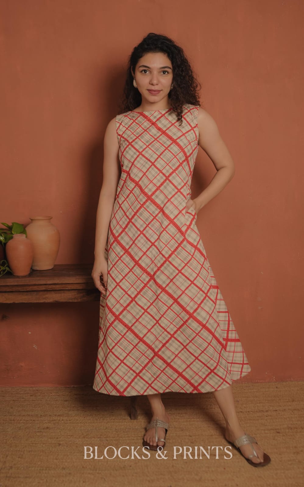 RS.550/- (50%Off on MRP Rs.1100/-) (Code - 2064 BK)