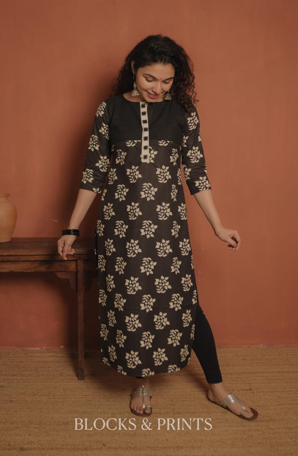 RS.490/- (50%Off on MRP Rs.980/-) (Code - 2065 BK)