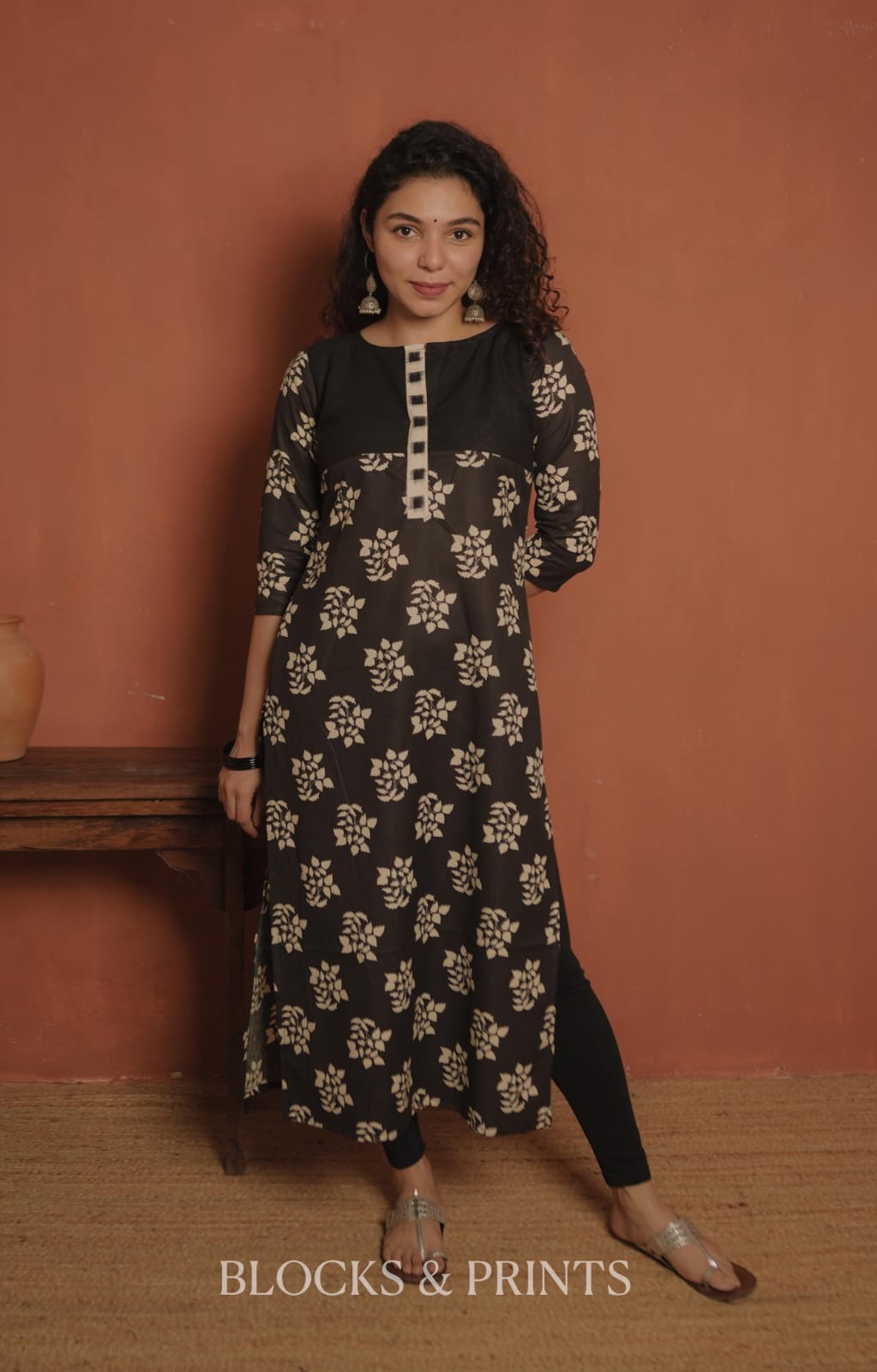 RS.490/- (50%Off on MRP Rs.980/-) (Code - 2065 BK)