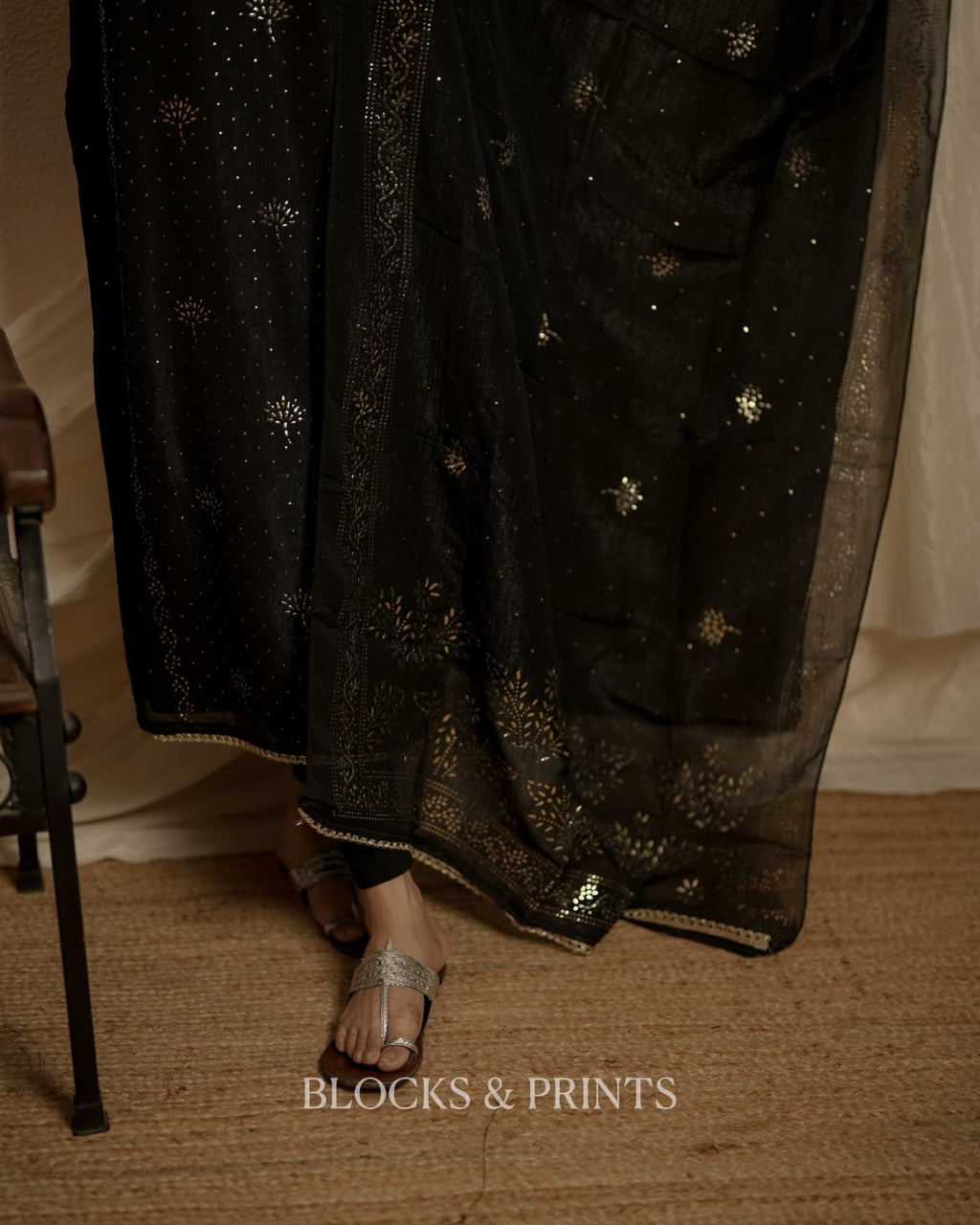 RS .1250/- (50% Off on MRP Rs.2500/-) (Code - 2038 BK)