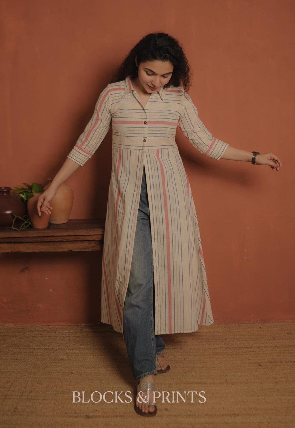 RS .600/- (50% Off on MRP Rs.1200/-) (Code - 2066 BK)