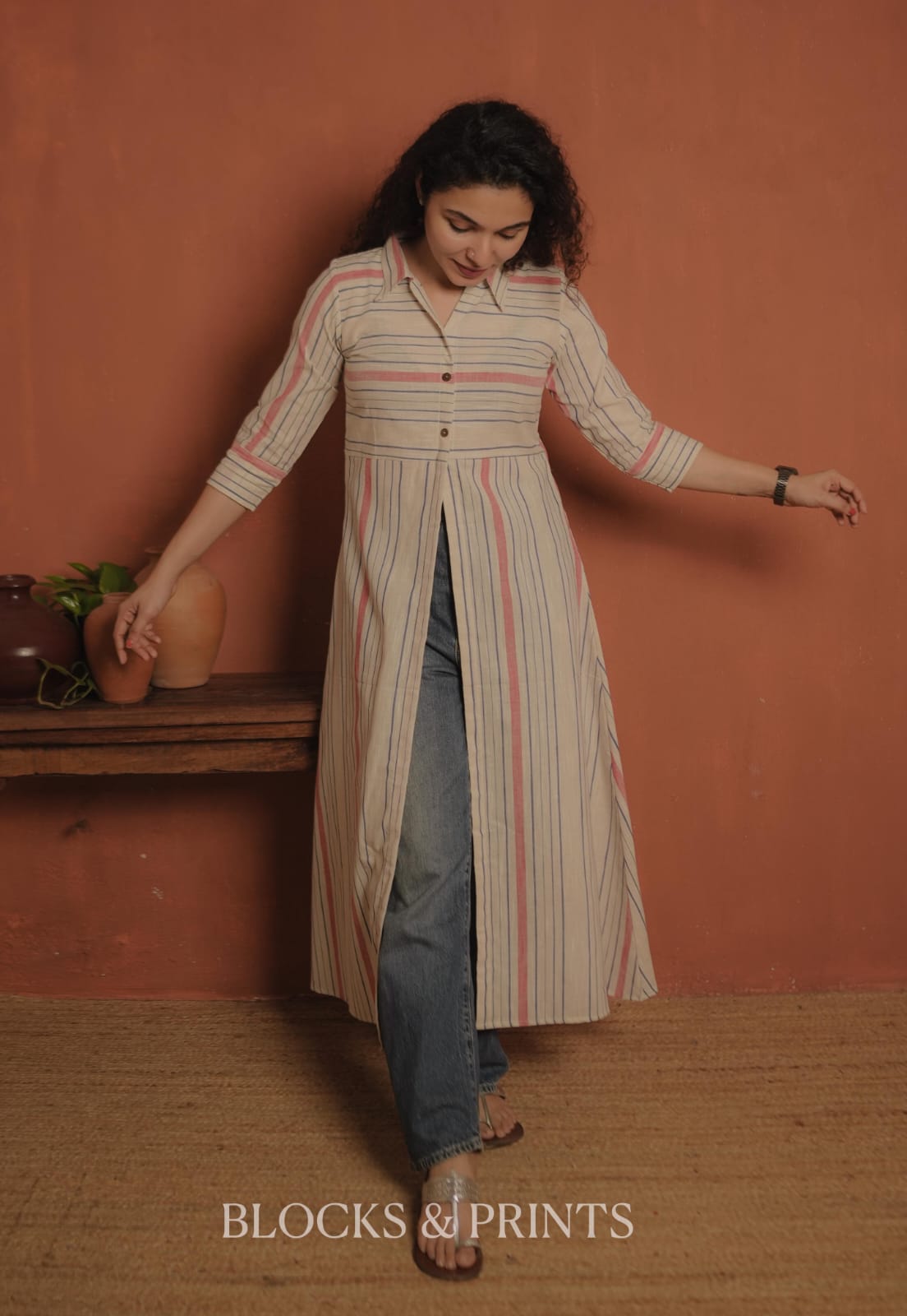 RS .600/- (50% Off on MRP Rs.1200/-) (Code - 2066 BK)