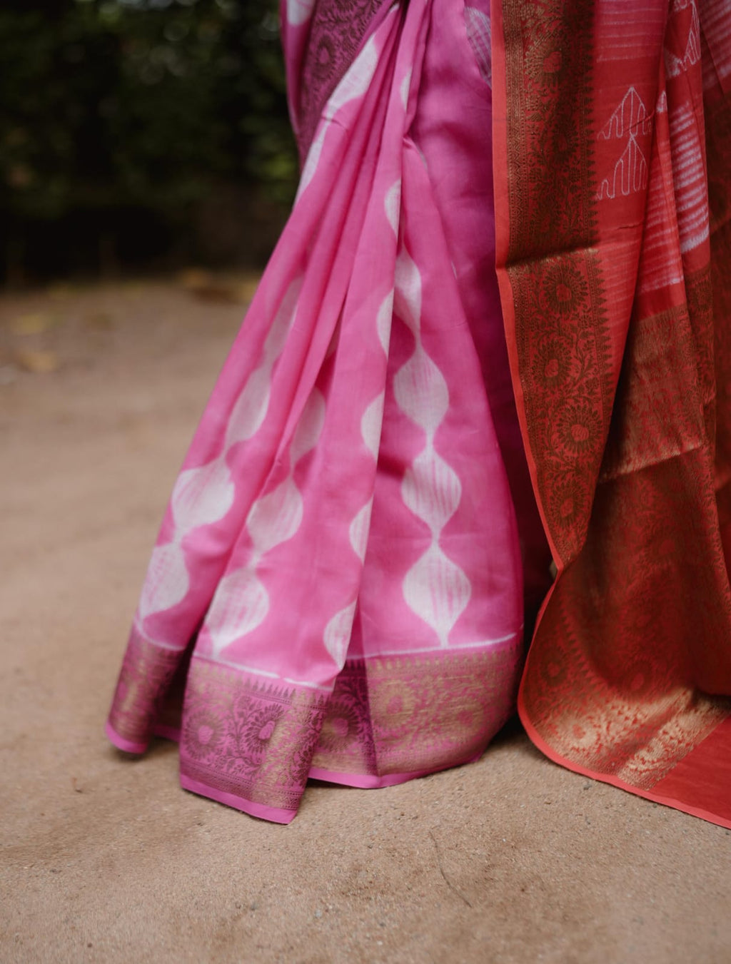 RS. 1350/- (50% Off on MRP Rs. 4500/-)( DS-877)