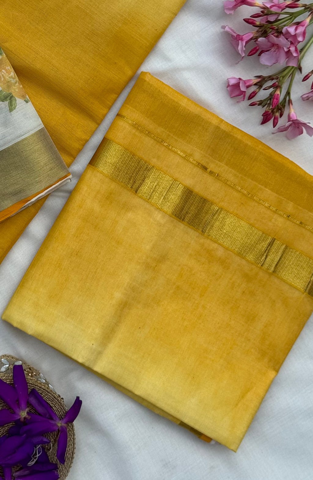 Un Stitched Dawani Set (Code - DS01)