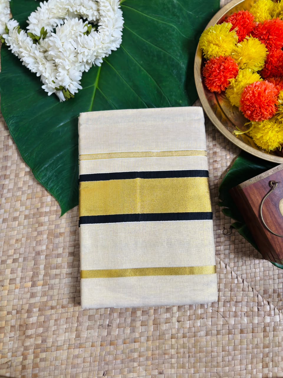 Kerala saree (Code - KL12)