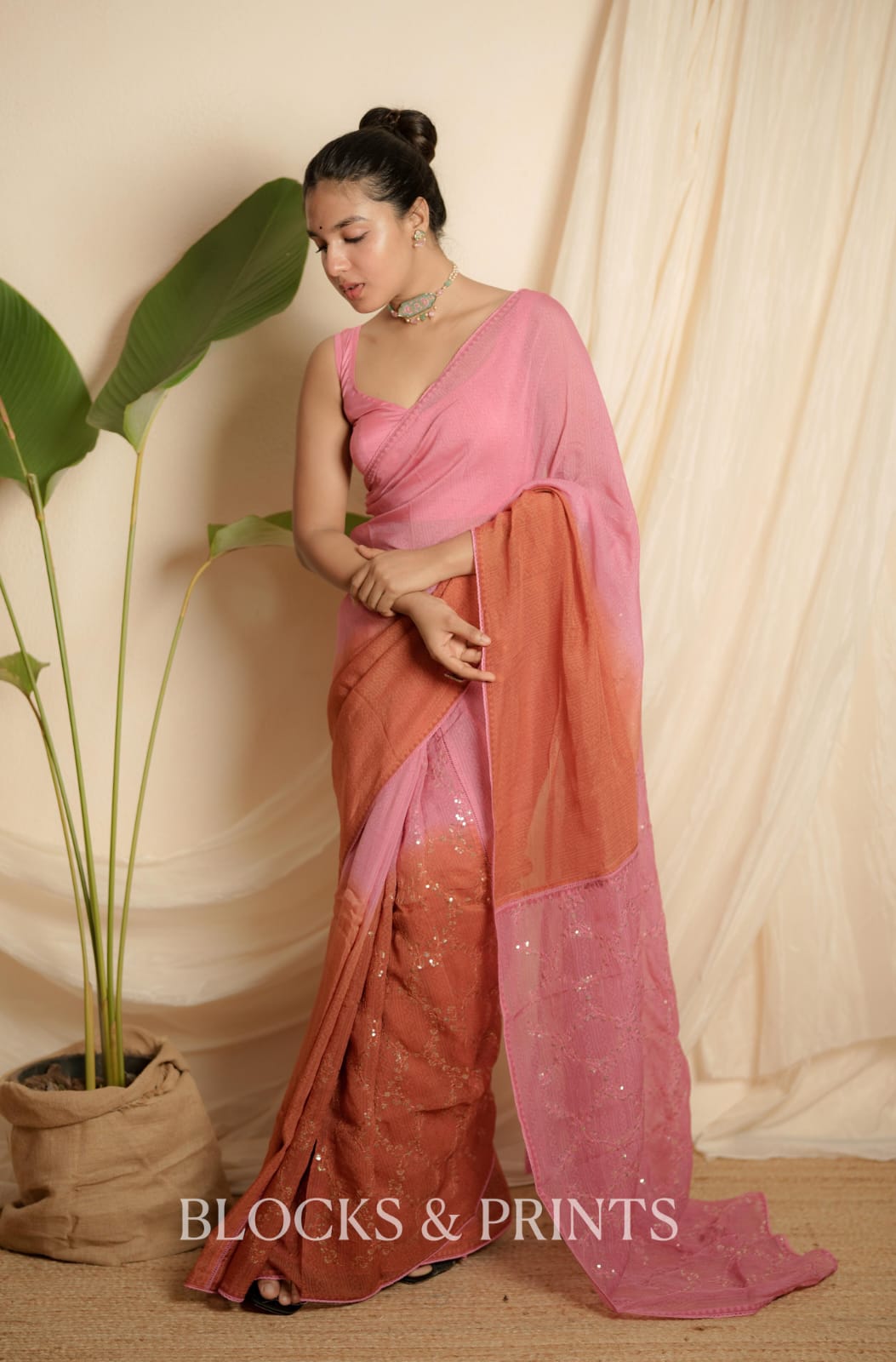 RS .1950/- (50% Off on MRP Rs.3900/-) (Code - OS 05)