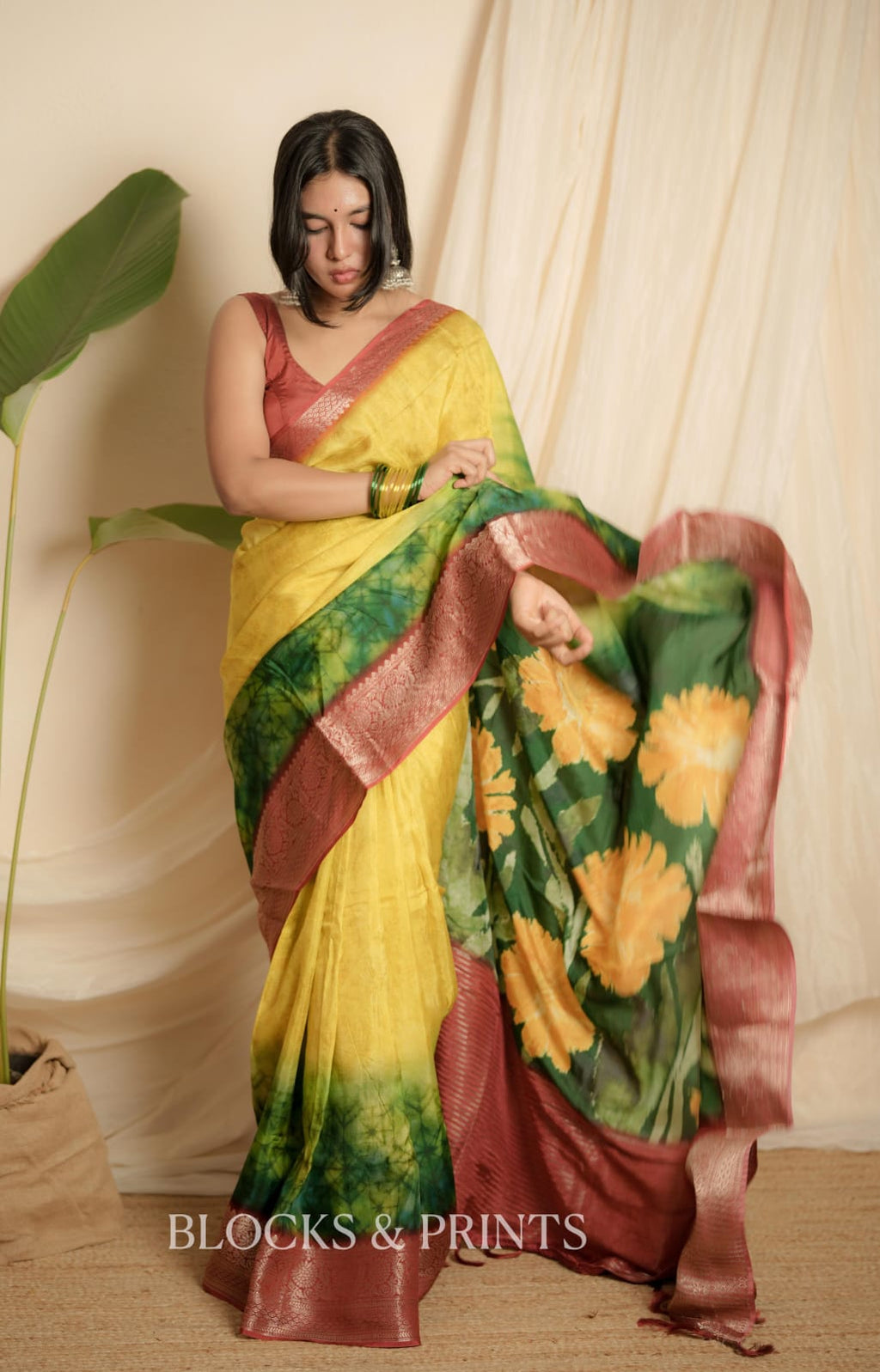 RS .950/- (50% Off on MRP Rs.1900/-)(Code - 101 SS)
