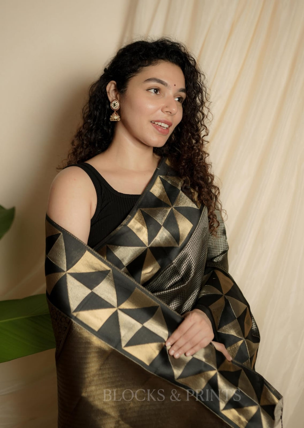 RS .850/- (50% Off on MRP Rs.1700/-) (Code - 105 SS)