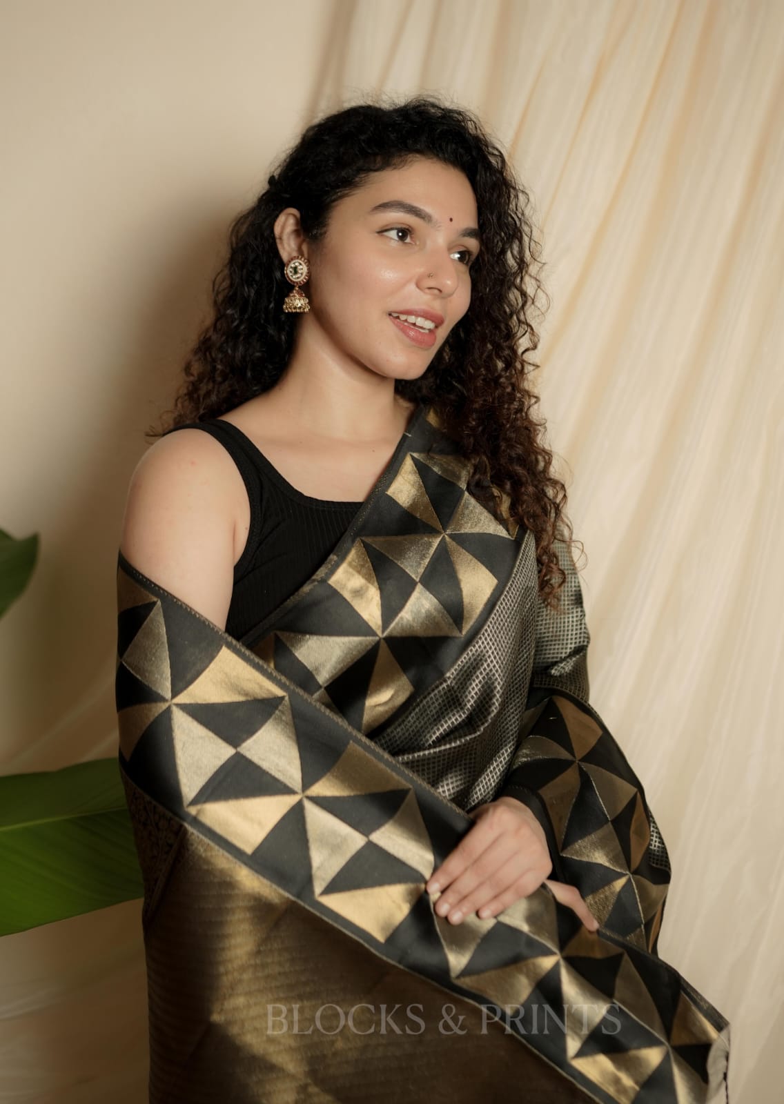 RS .850/- (50% Off on MRP Rs.1700/-) (Code - 105 SS)