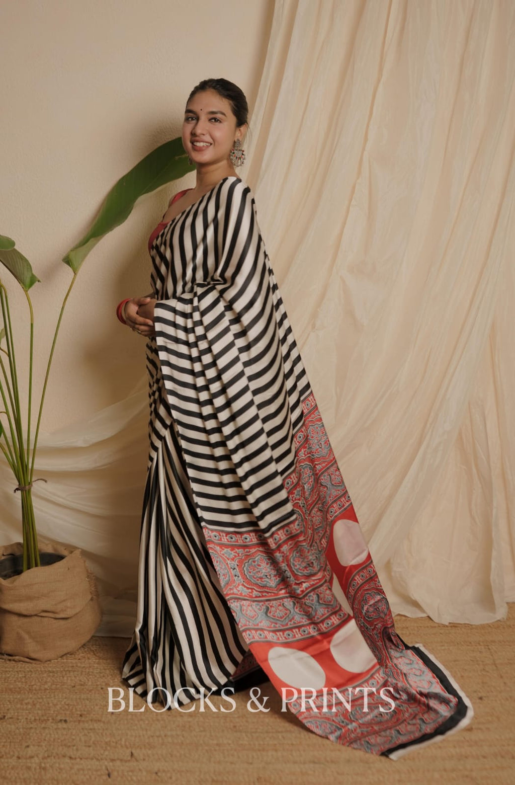 RS .700/- (50% Off on MRP Rs.1400/-)(Code - 109 SS)