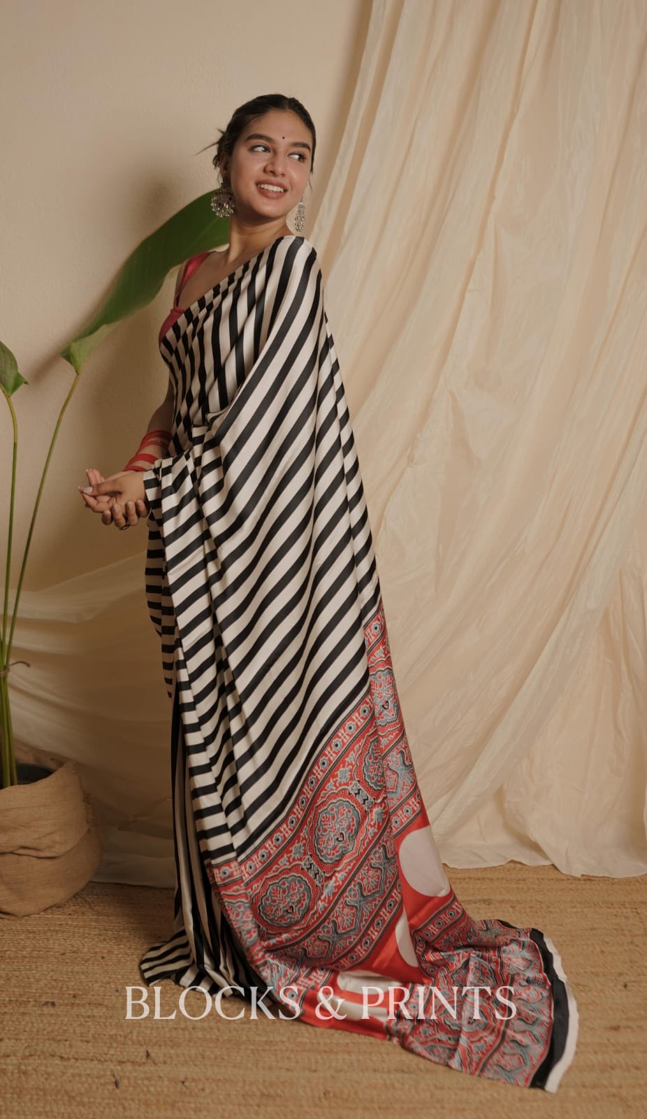 RS .700/- (50% Off on MRP Rs.1400/-)(Code - 109 SS)