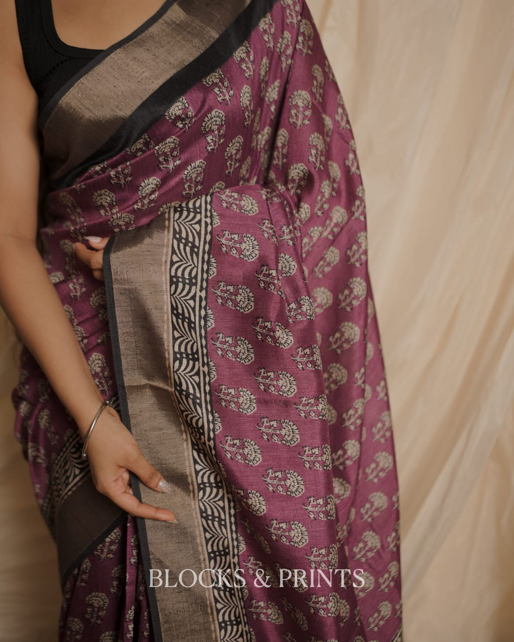 RS .1200/- (50% Off on MRP Rs.2400/-)(Code - 111 SS)