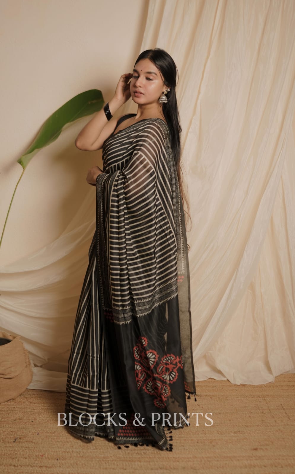 Silk Saree (Code - 115 SS)