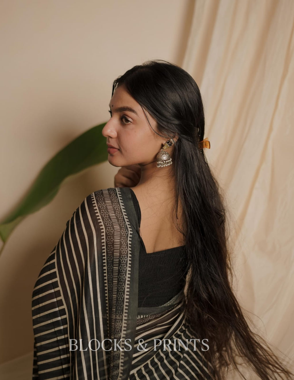 Silk Saree (Code - 115 SS)