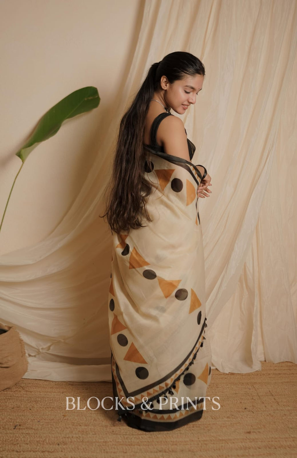 Silk Saree (Code - 116 SS)