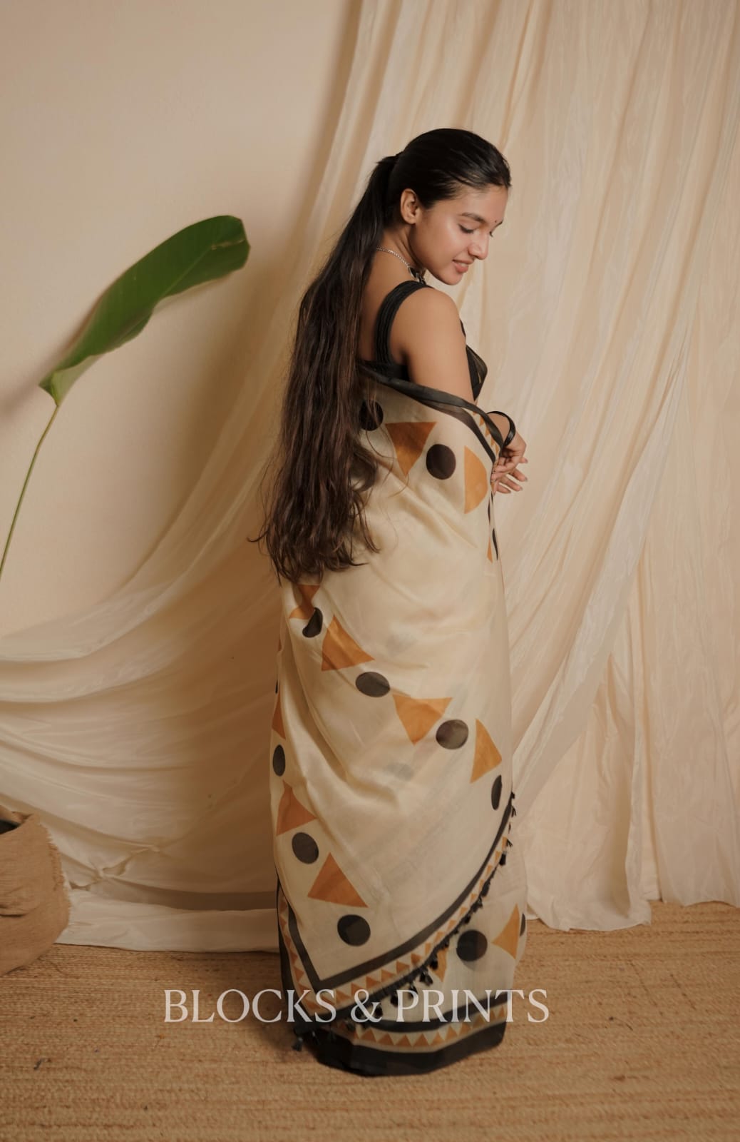 Silk Saree (Code - 116 SS)