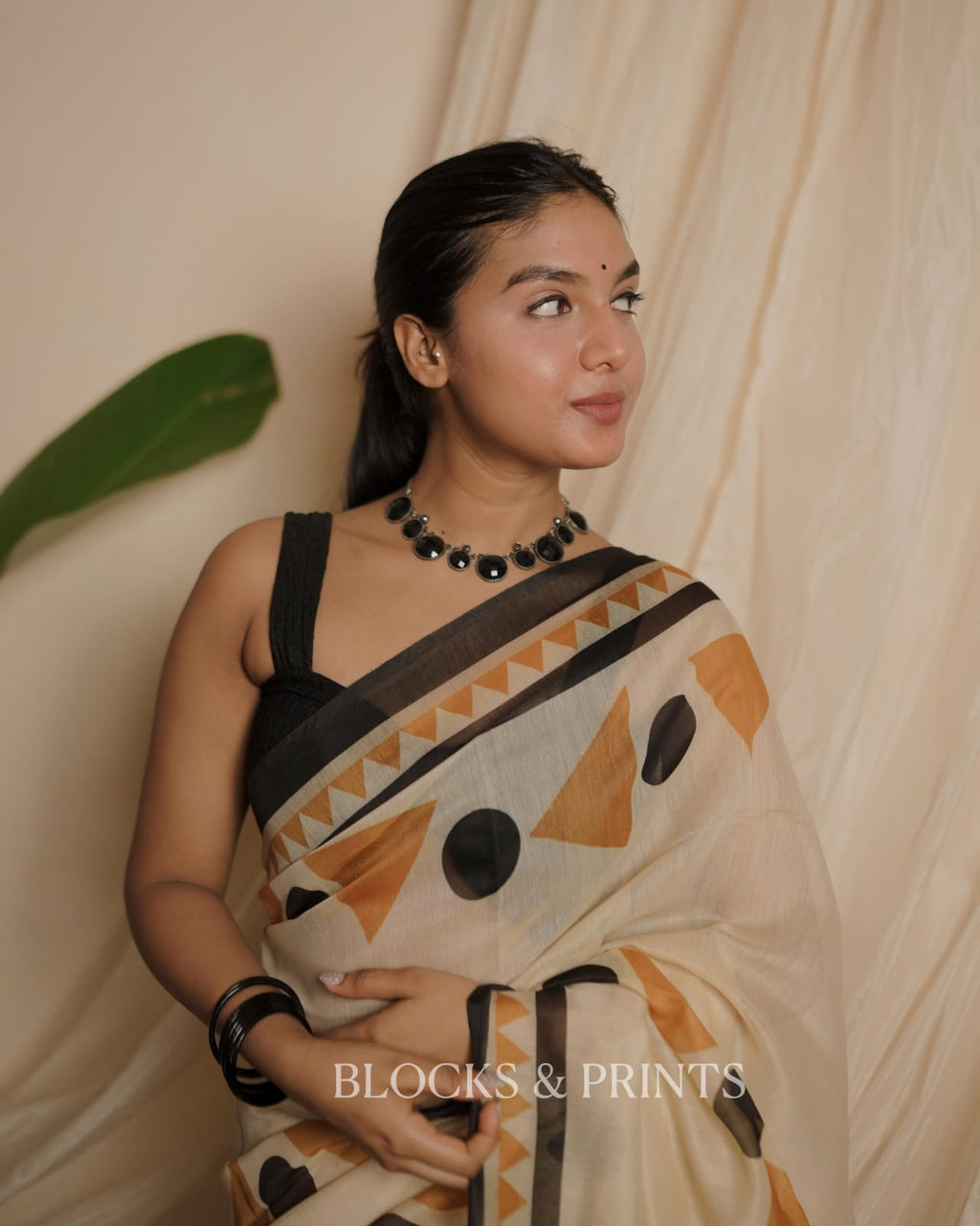 Silk Saree (Code - 116 SS)
