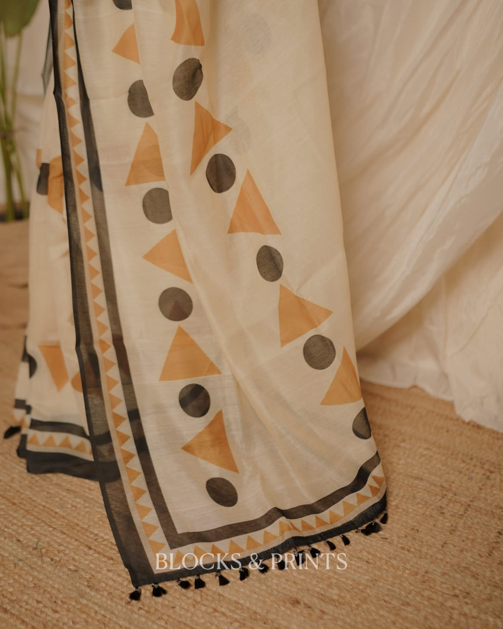 Silk Saree (Code - 116 SS)