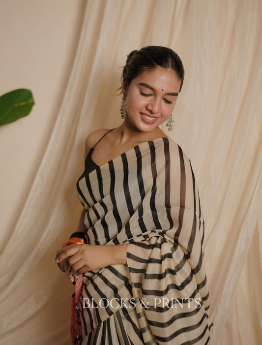 Silk Saree (Code - 120 SS)