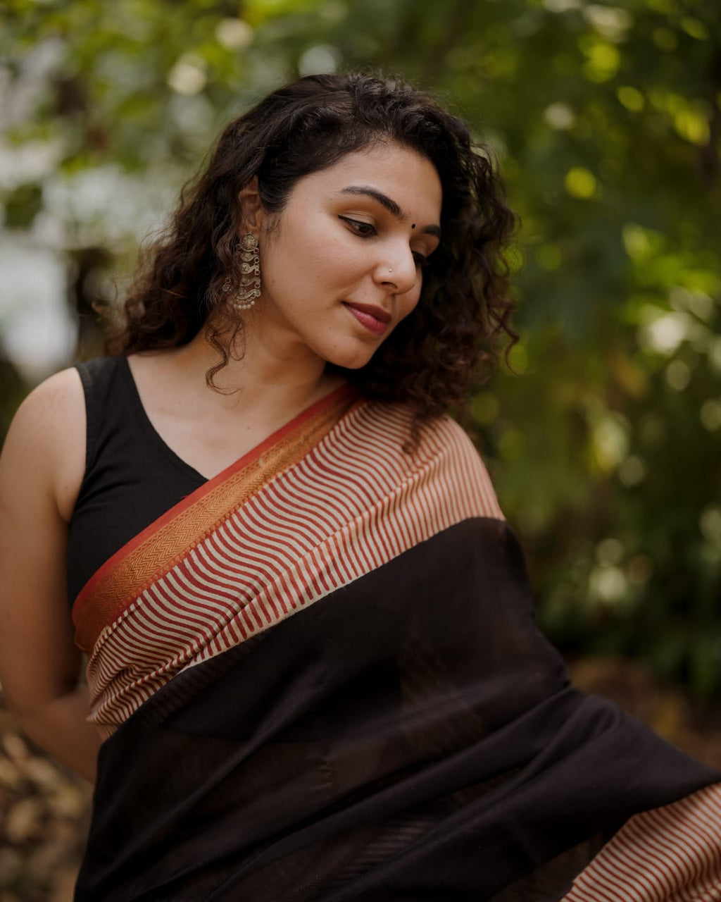 RS .1425/- (50% Off on MRP Rs.2850/-)(40 SS)