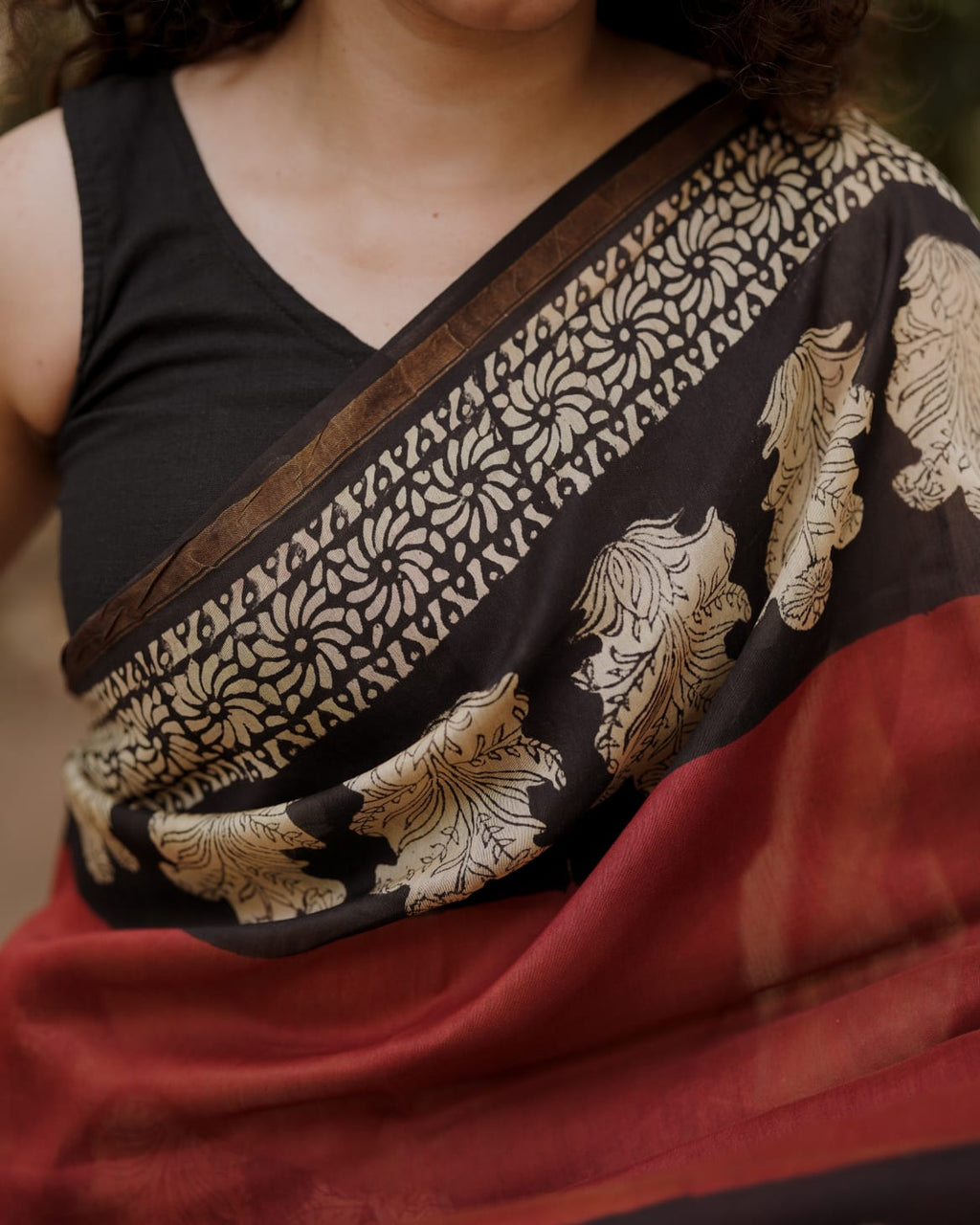 RS .1425/- (50% Off on MRP Rs.2850/-) (44 SS)