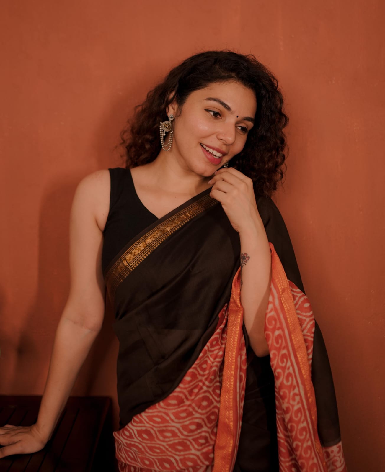RS .1425/- (50% Off on MRP Rs.2850/-)(46 SS)