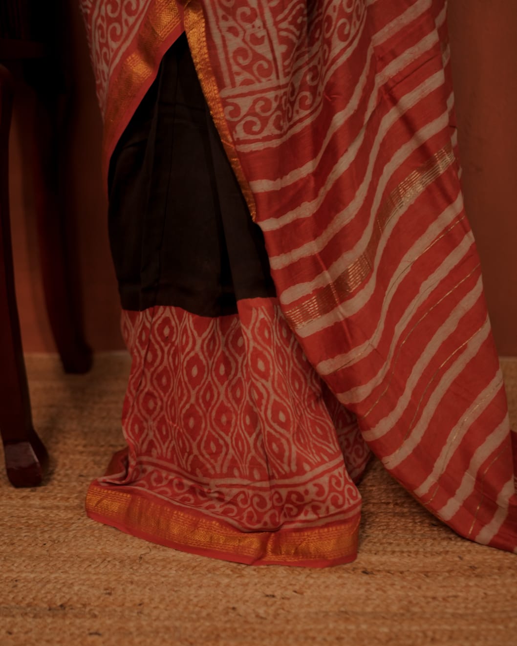 RS .1425/- (50% Off on MRP Rs.2850/-)(46 SS)