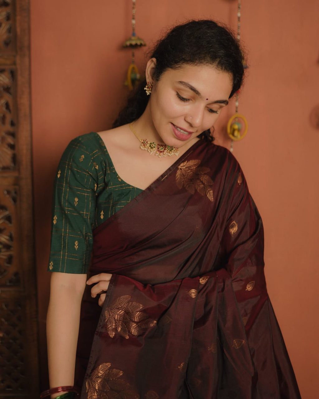 RS .950/- (50% Off on MRP Rs.1900/-) (Code - 63 SS)