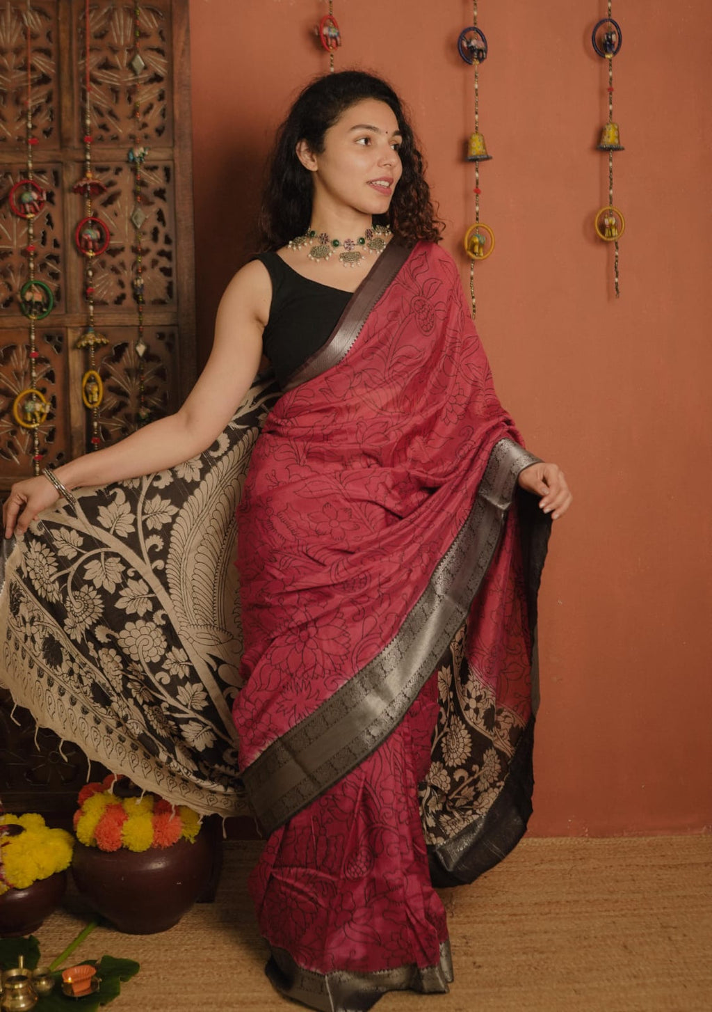 RS.1425/- (50% Off on MRP Rs.2850/-) (Code - 64 SS)