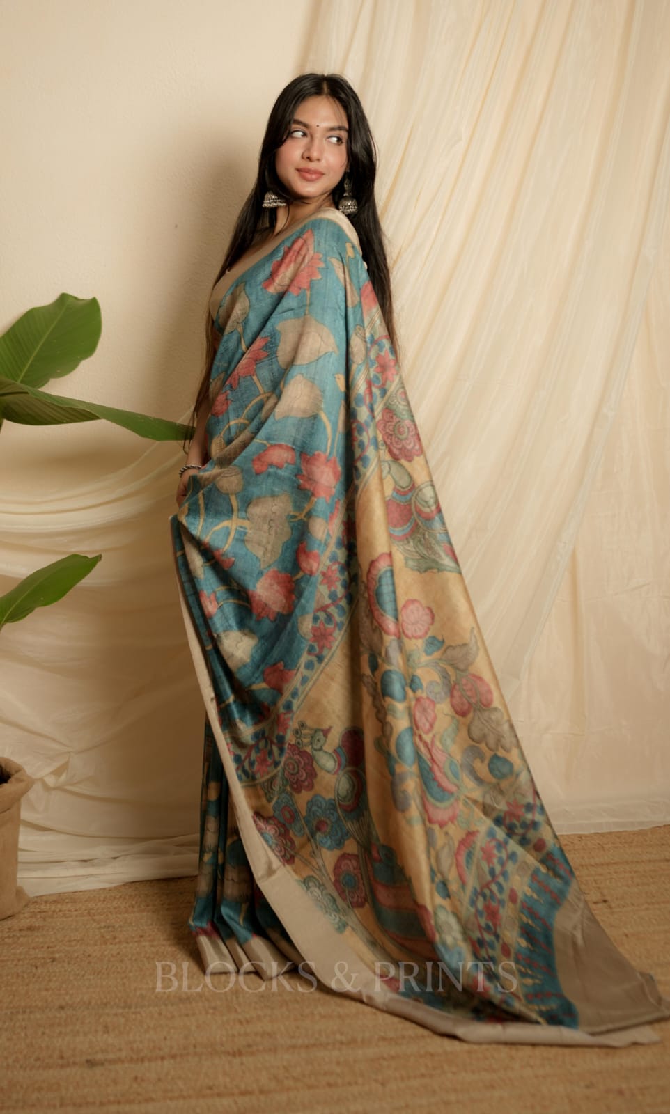 RS .1200/- (50% Off on MRP Rs.2400/-) (Code - 76 SS)