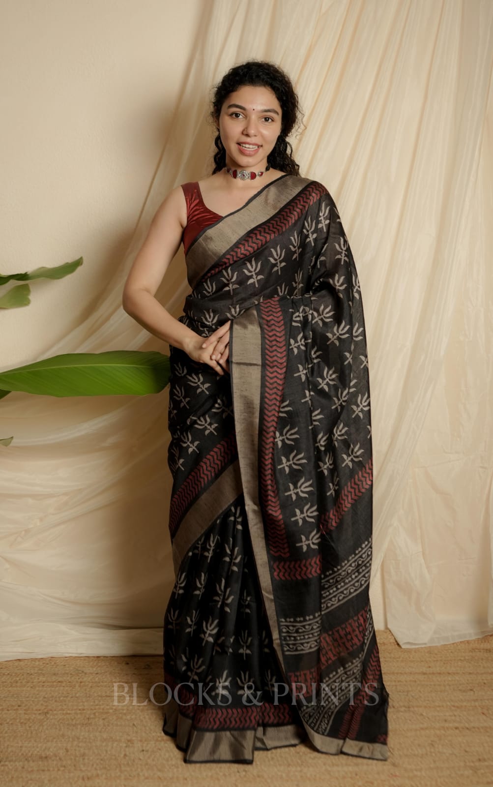 Silk Saree (Code - 77 SS)
