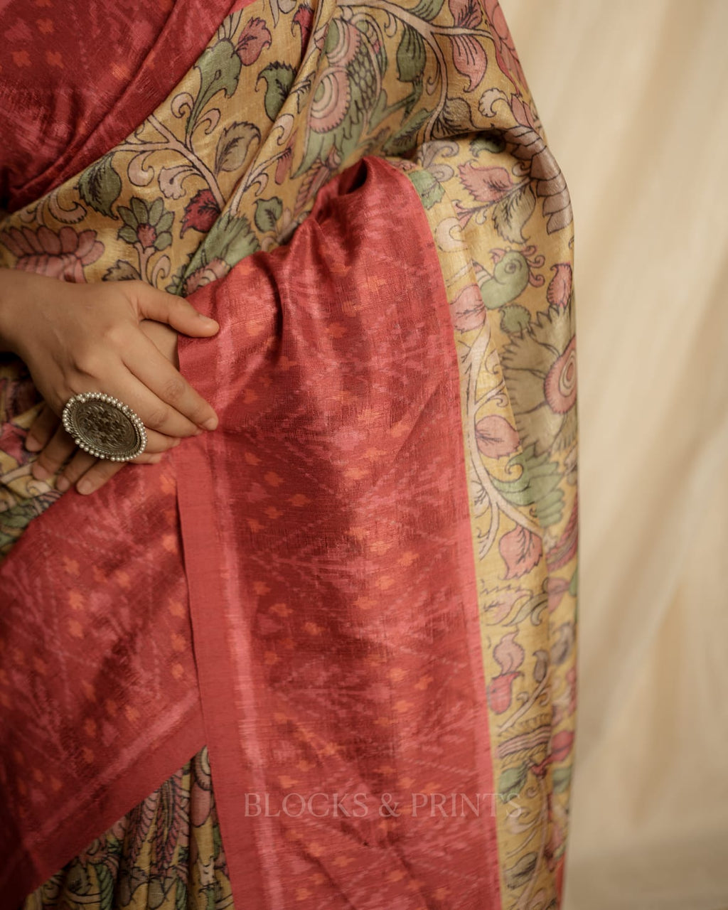 RS .950/- (50% Off on MRP Rs.1900/-) (Code -80 SS)