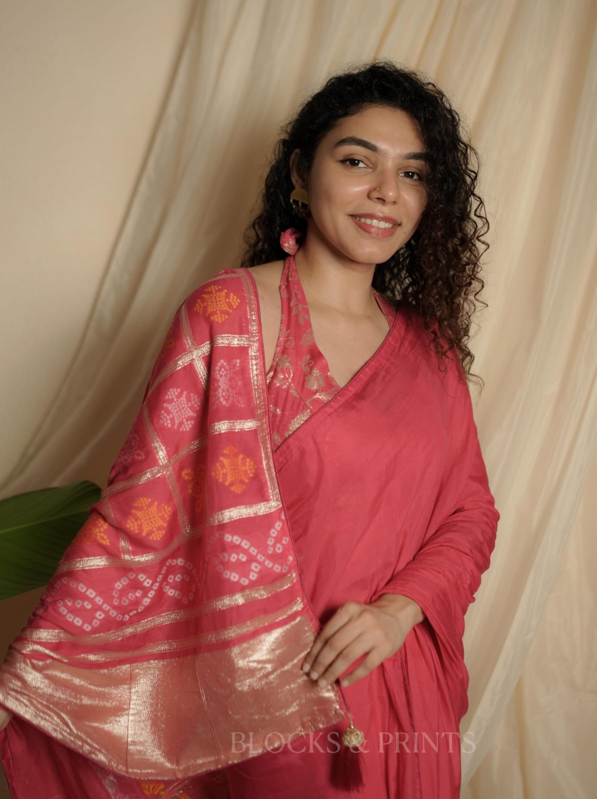 RS .900/- (50% Off on MRP Rs.1800/-) (Code - 84 SS)