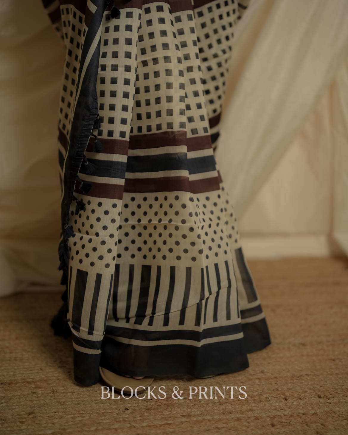 RS .750/- (50% Off on MRP Rs.1500/-)(Code - 92 SS)
