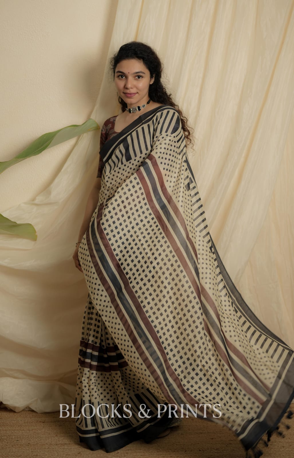 RS .750/- (50% Off on MRP Rs.1500/-)(Code - 92 SS)