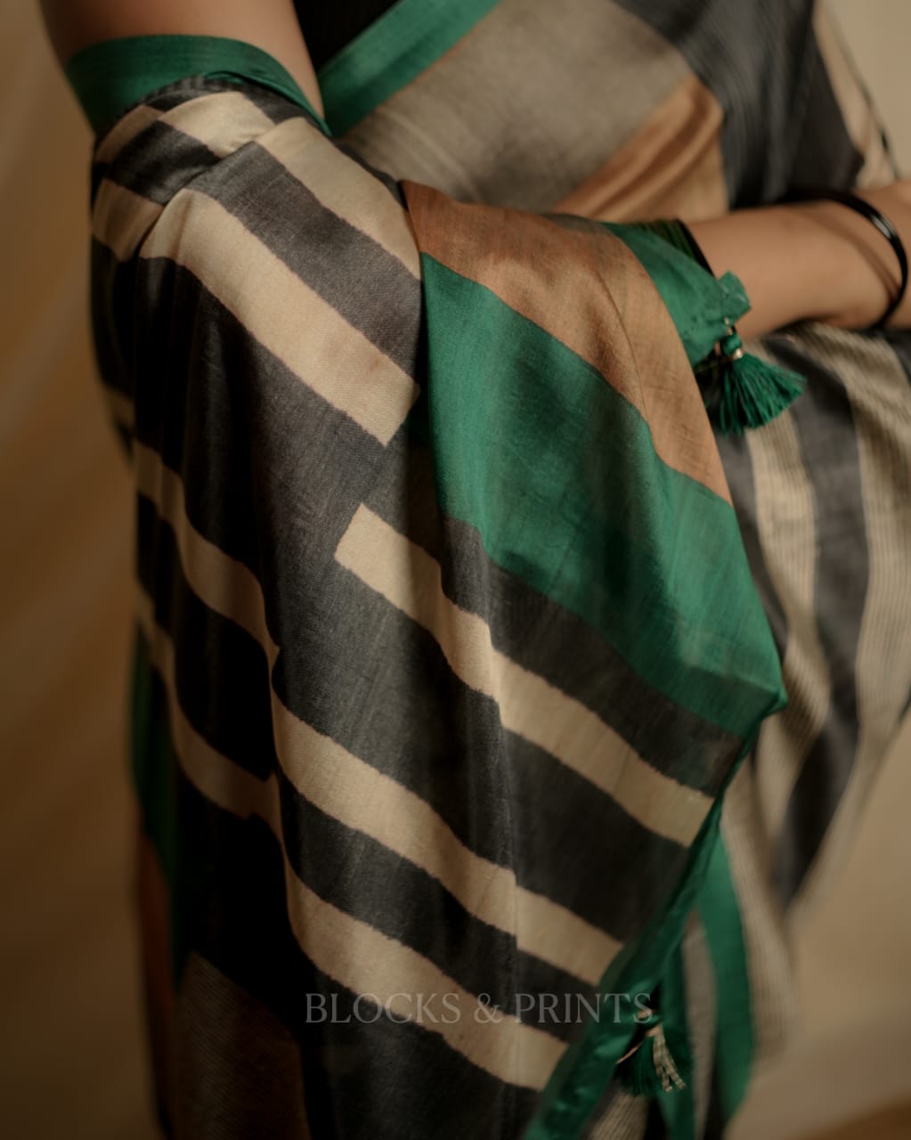 Silk Saree (Code - 94 SS)