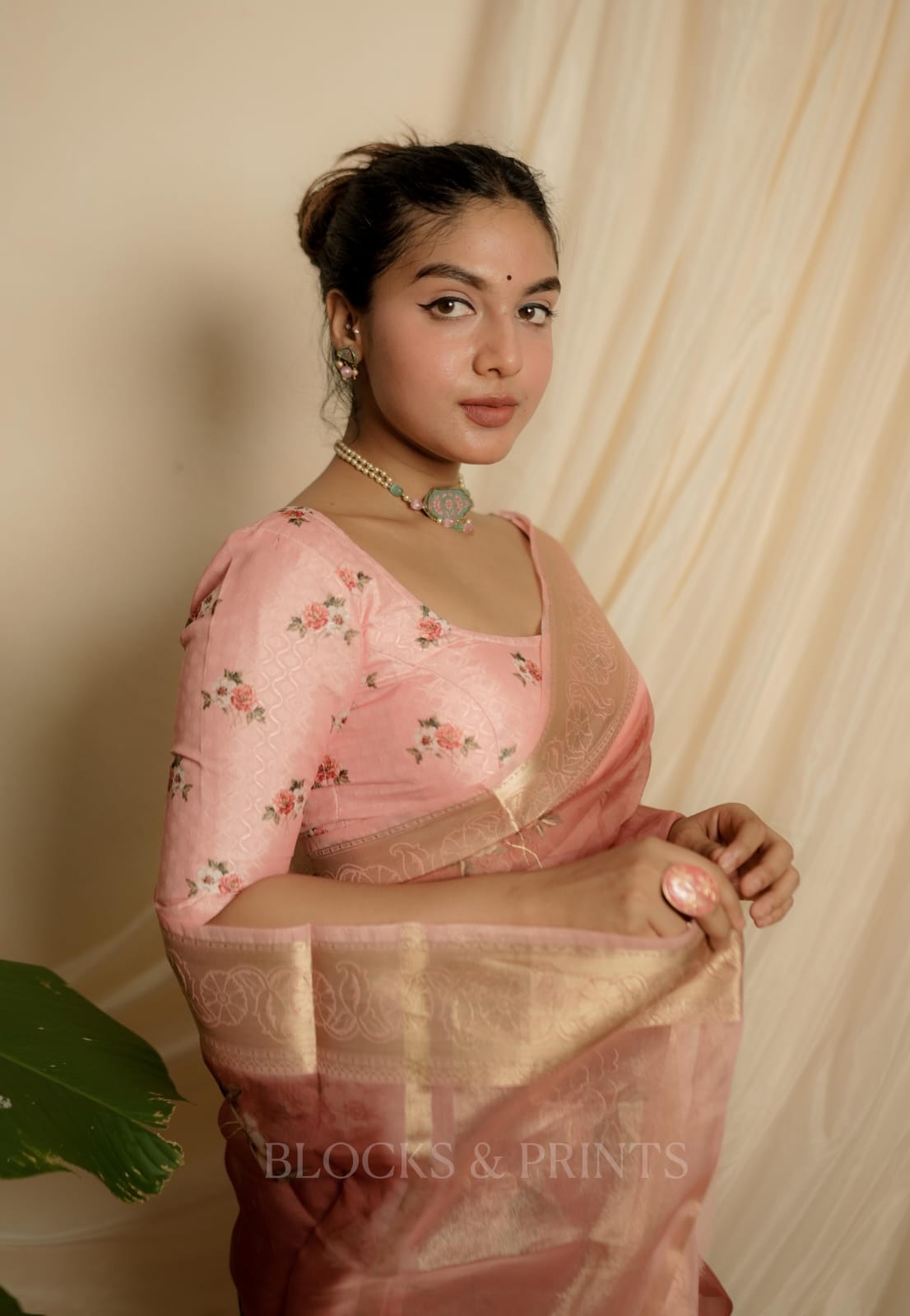 RS .850/- (50% Off on MRP Rs.1700/-) (Code - 98 SS)